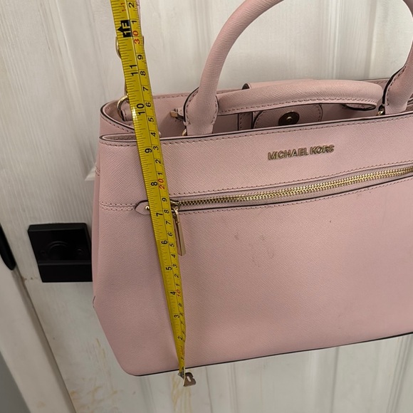 Michael Kors Pink Satchel with Structured Design - Picture 10 of 13